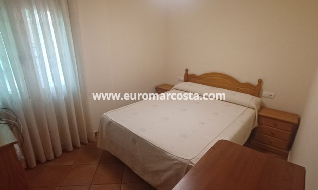 Objekte zum Wiederverkauf - Bungalow - Torrevieja - TORREVIEJA