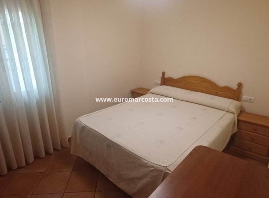 Objekte zum Wiederverkauf - Bungalow - Torrevieja - TORREVIEJA