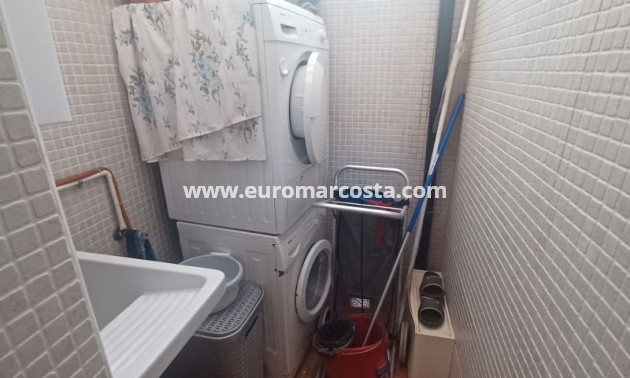 Objekte zum Wiederverkauf - Bungalow - Torrevieja - TORREVIEJA