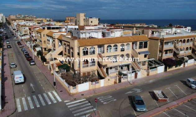Objekte zum Wiederverkauf - Bungalow - Torrevieja - TORREVIEJA