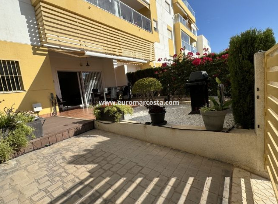 Sale - Apartment / flat - Orihuela Costa