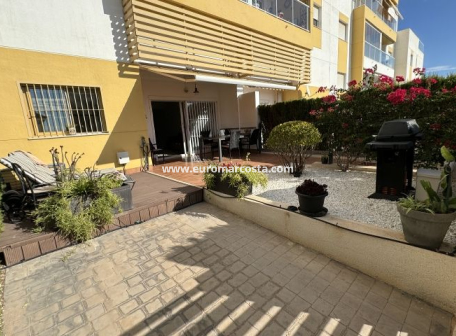 Sale - Apartment / flat - Orihuela Costa