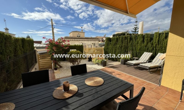 Sale - Apartment / flat - Orihuela Costa