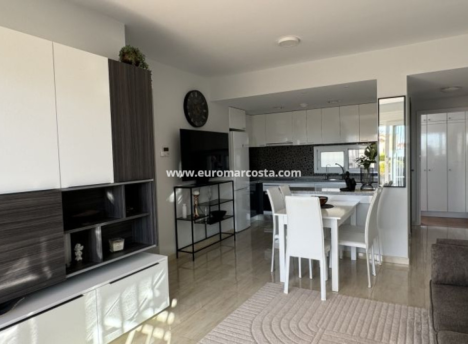 Sale - Apartment / flat - Orihuela Costa