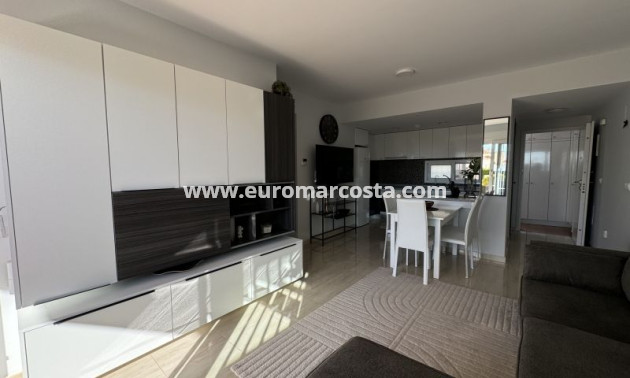 Sale - Apartment / flat - Orihuela Costa