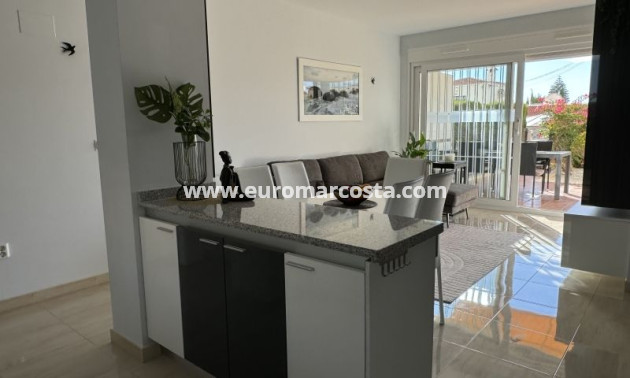 Sale - Apartment / flat - Orihuela Costa