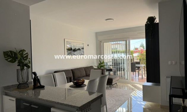 Sale - Apartment / flat - Orihuela Costa