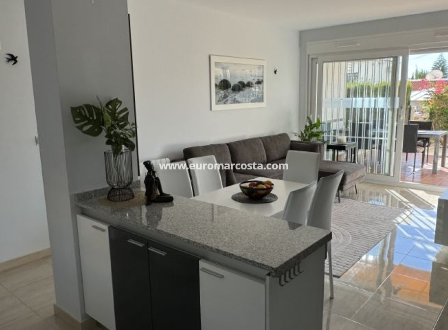 Sale - Apartment / flat - Orihuela Costa