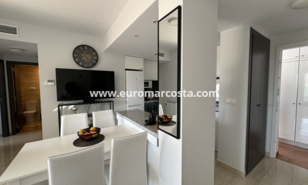 Sale - Apartment / flat - Orihuela Costa