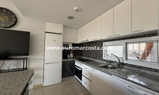 Sale - Apartment / flat - Orihuela Costa