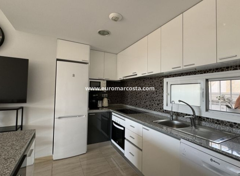 Sale - Apartment / flat - Orihuela Costa