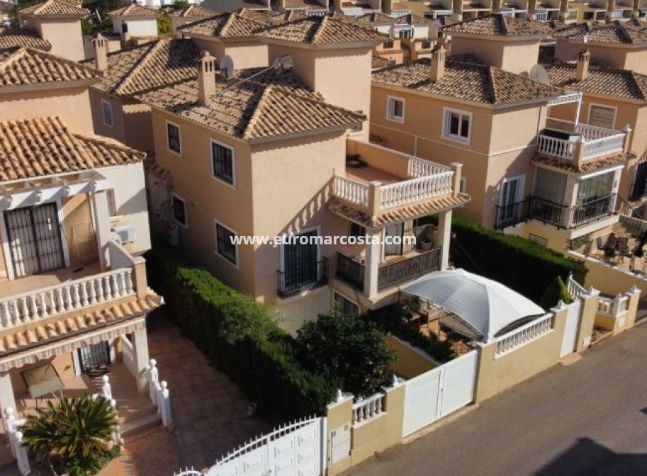 Venta - Villa - Orihuela Costa