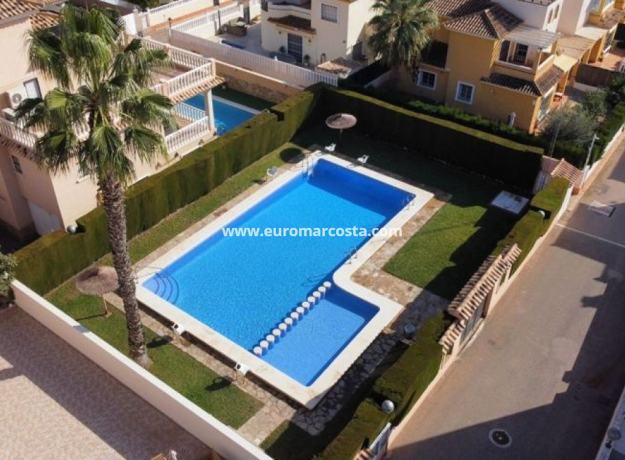 Venta - Villa - Orihuela Costa