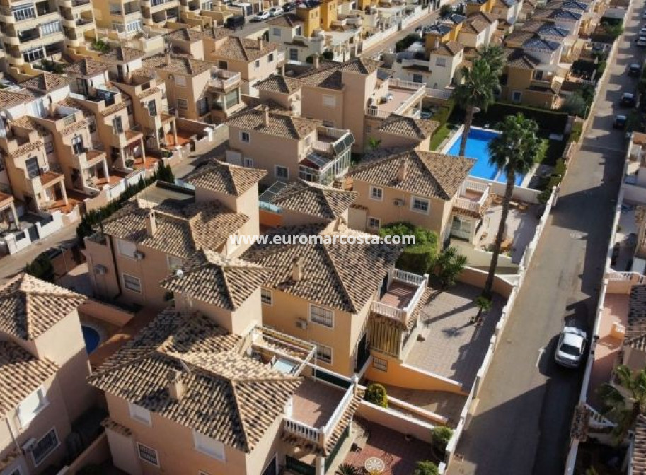 Venta - Villa - Orihuela Costa