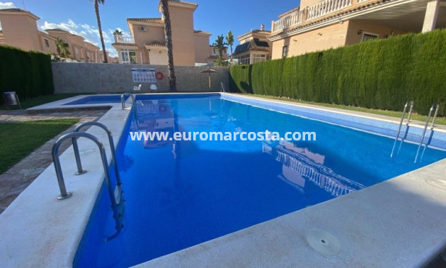 Venta - Villa - Orihuela Costa