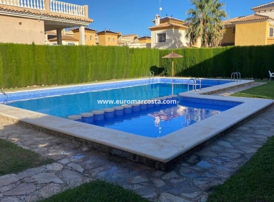 Venta - Villa - Orihuela Costa