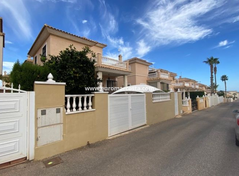 Venta - Villa - Orihuela Costa