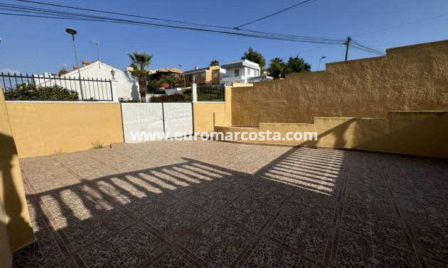 Sale - Villa - Torrevieja - Orihuela Costa