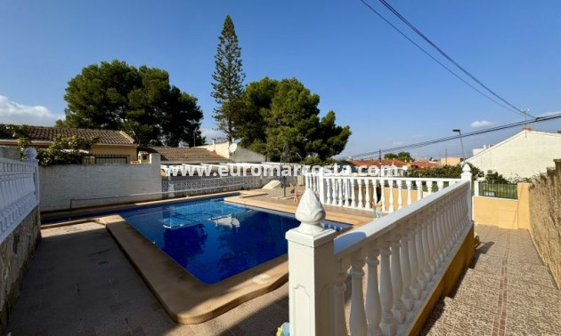 Sale - Villa - Torrevieja - Orihuela Costa