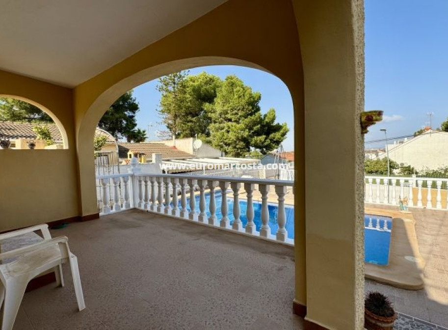 Sale - Villa - Torrevieja - Orihuela Costa