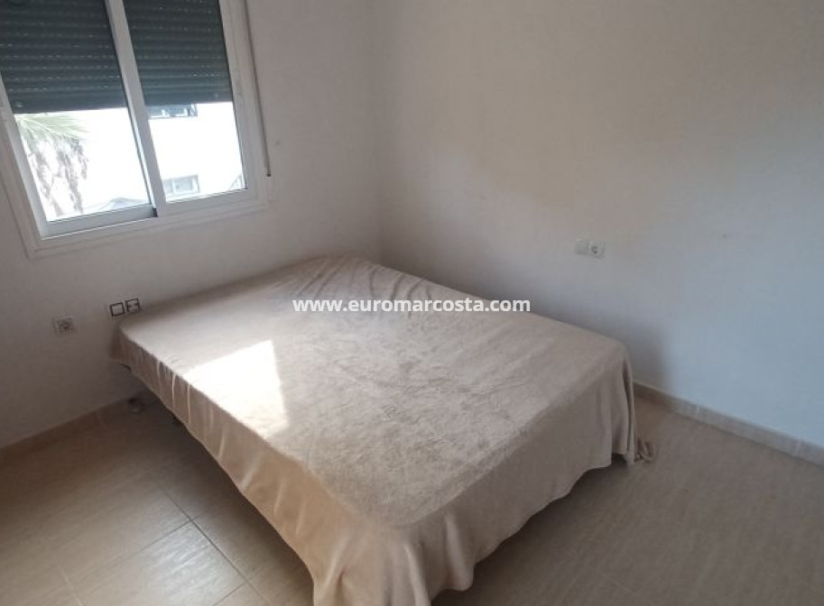 Sale - Villa - Orihuela
