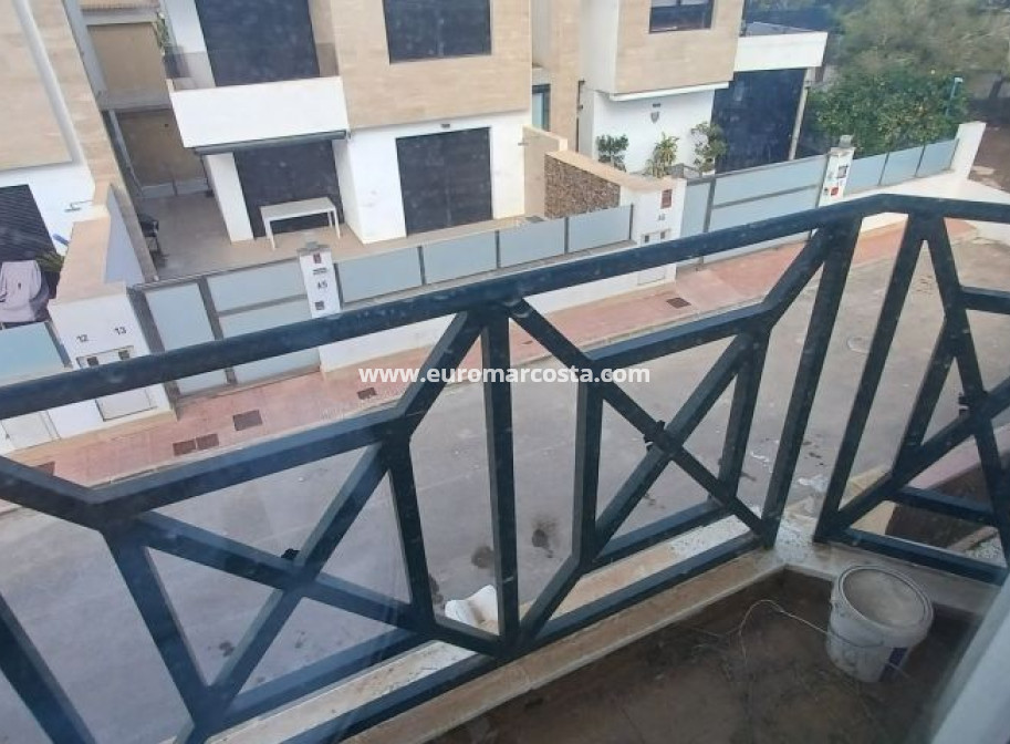 Sale - Villa - Orihuela