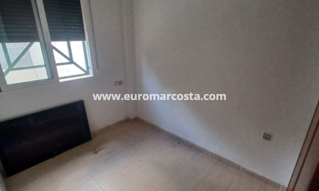 Sale - Villa - Orihuela