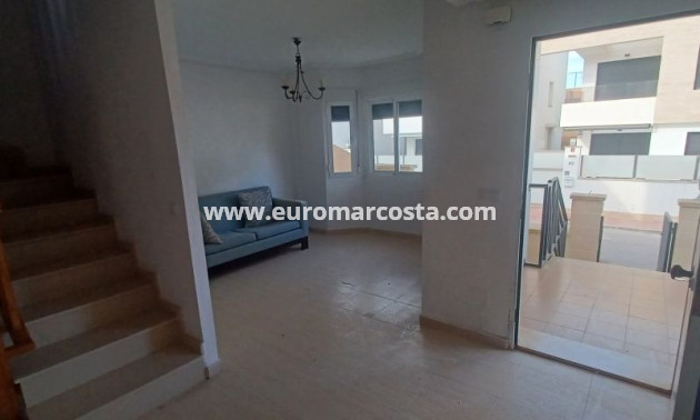 Sale - Villa - Orihuela