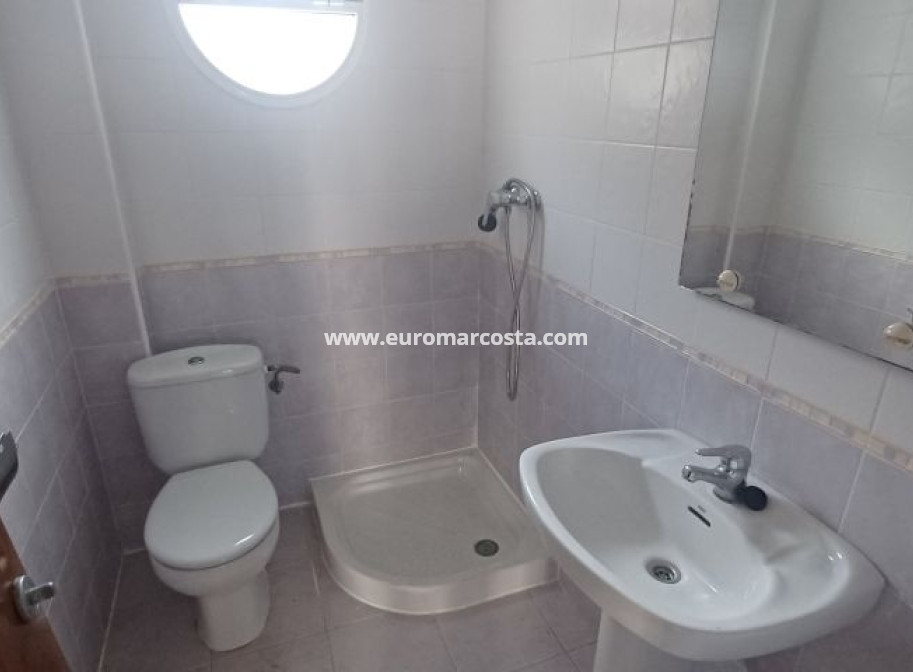 Sale - Villa - Orihuela