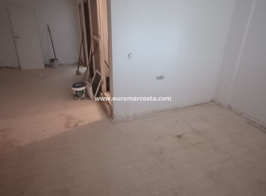 Sale - Villa - Orihuela