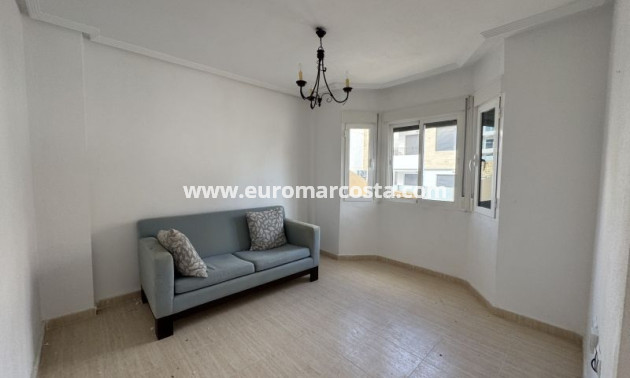 Sale - Villa - Orihuela