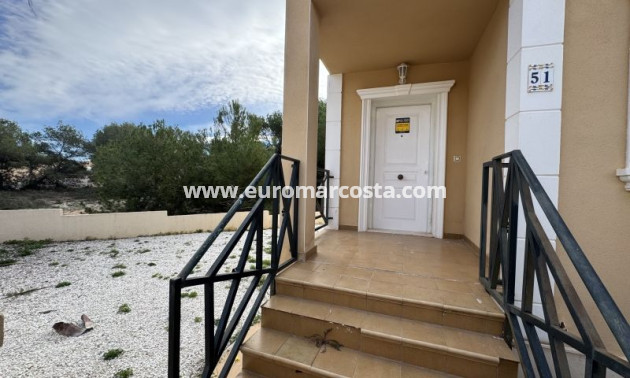 Sale - Villa - Orihuela