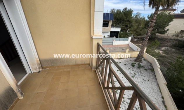 Sale - Villa - Orihuela