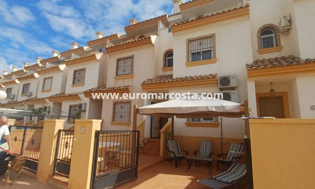 Objekte zum Wiederverkauf - Stadthaus - Orihuela Costa