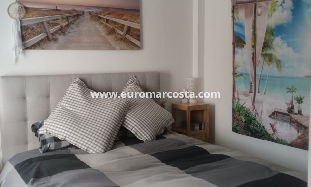 Sale - Villa - Hondón de las Nieves