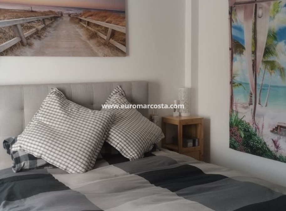 Sale - Villa - Hondón de las Nieves