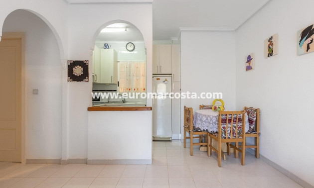 Sale - Bungalow Planta Baja - Torrevieja - La Mata