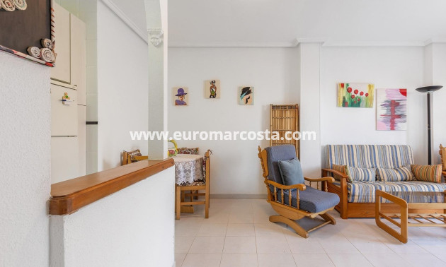 Sale - Bungalow Planta Baja - Torrevieja - La Mata