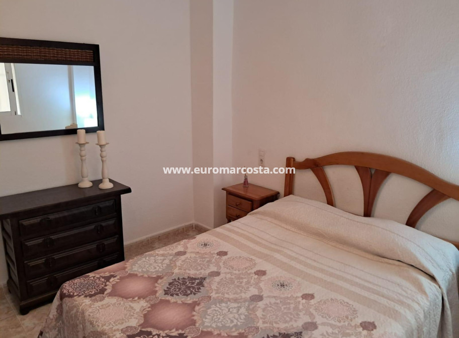 Venta - Apartamento / piso - Torrevieja - TORREVIEJA