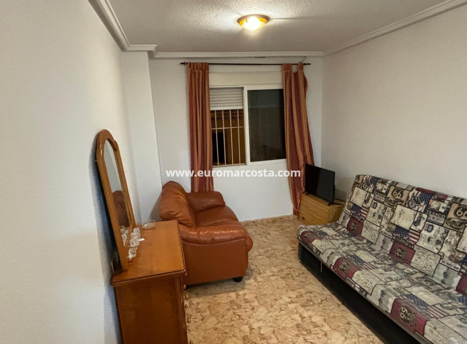 Venta - Apartamento / piso - Torrevieja - TORREVIEJA