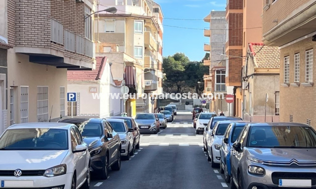 Objekte zum Wiederverkauf - Wohnung - Guardamar del Segura - Pueblo