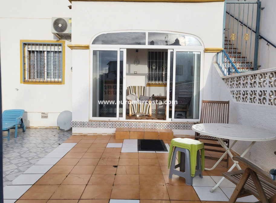 Venta - Bungalow Planta Baja - Torrevieja - TORREVIEJA