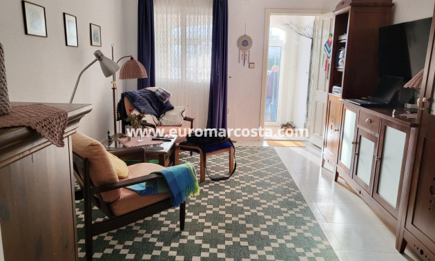 Venta - Bungalow Planta Baja - Torrevieja - TORREVIEJA