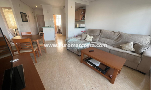 Objekte zum Wiederverkauf - Wohnung - Orihuela Costa - TORREVIEJA