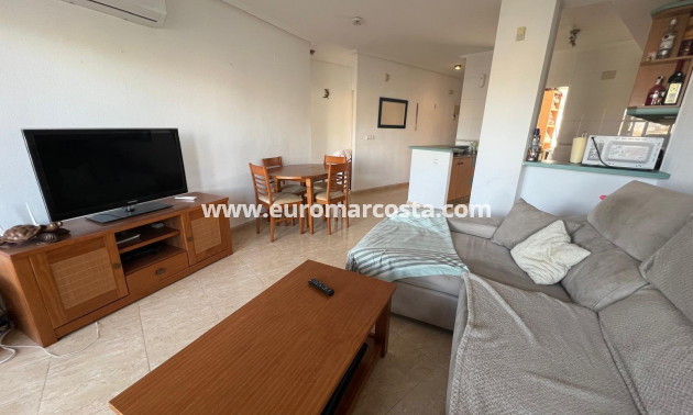 Objekte zum Wiederverkauf - Wohnung - Orihuela Costa - TORREVIEJA