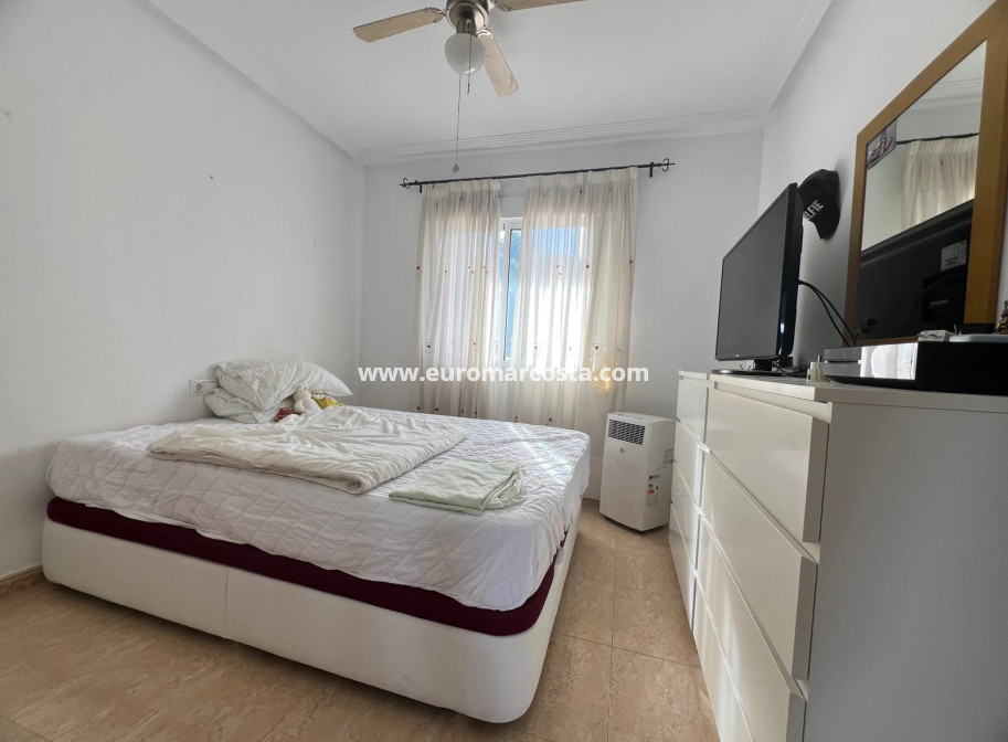 Venta - Apartamento / piso - Orihuela Costa - TORREVIEJA