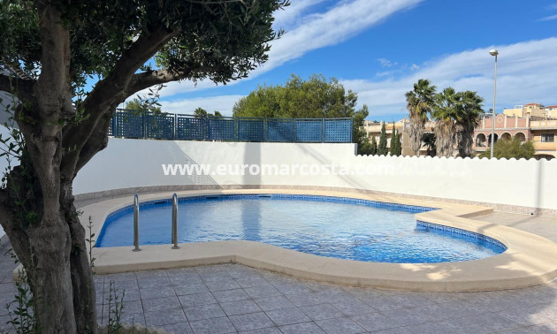 Sale - Apartment / flat - Orihuela Costa - TORREVIEJA