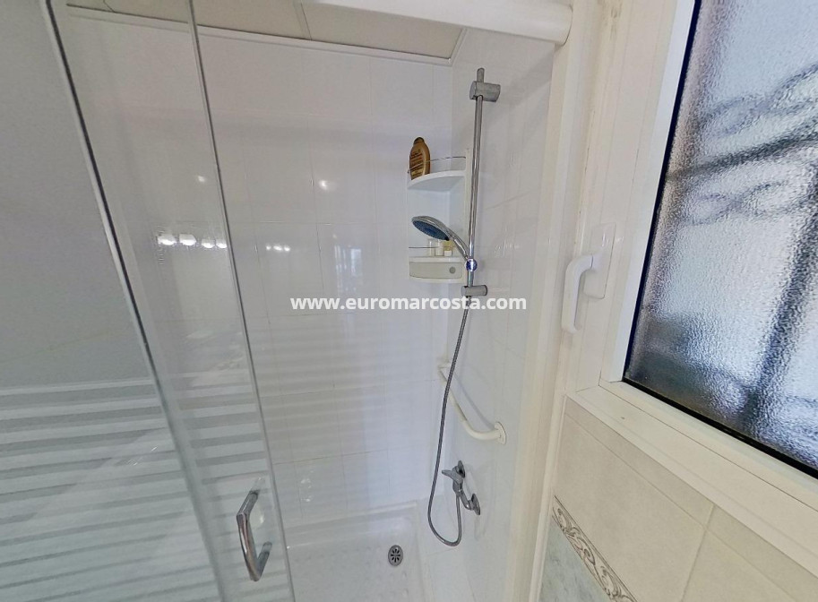 Sale - Apartment / flat - Orihuela Costa