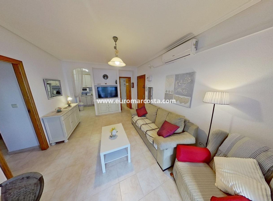 Sale - Apartment / flat - Orihuela Costa