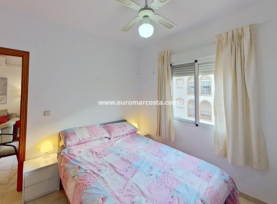 Sale - Apartment / flat - Orihuela Costa